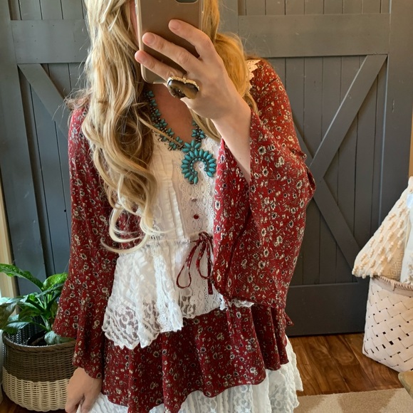 FLASH SALE! New Boho Vintage Lace Floral Long Sleeve Dress - Picture 5 of 9